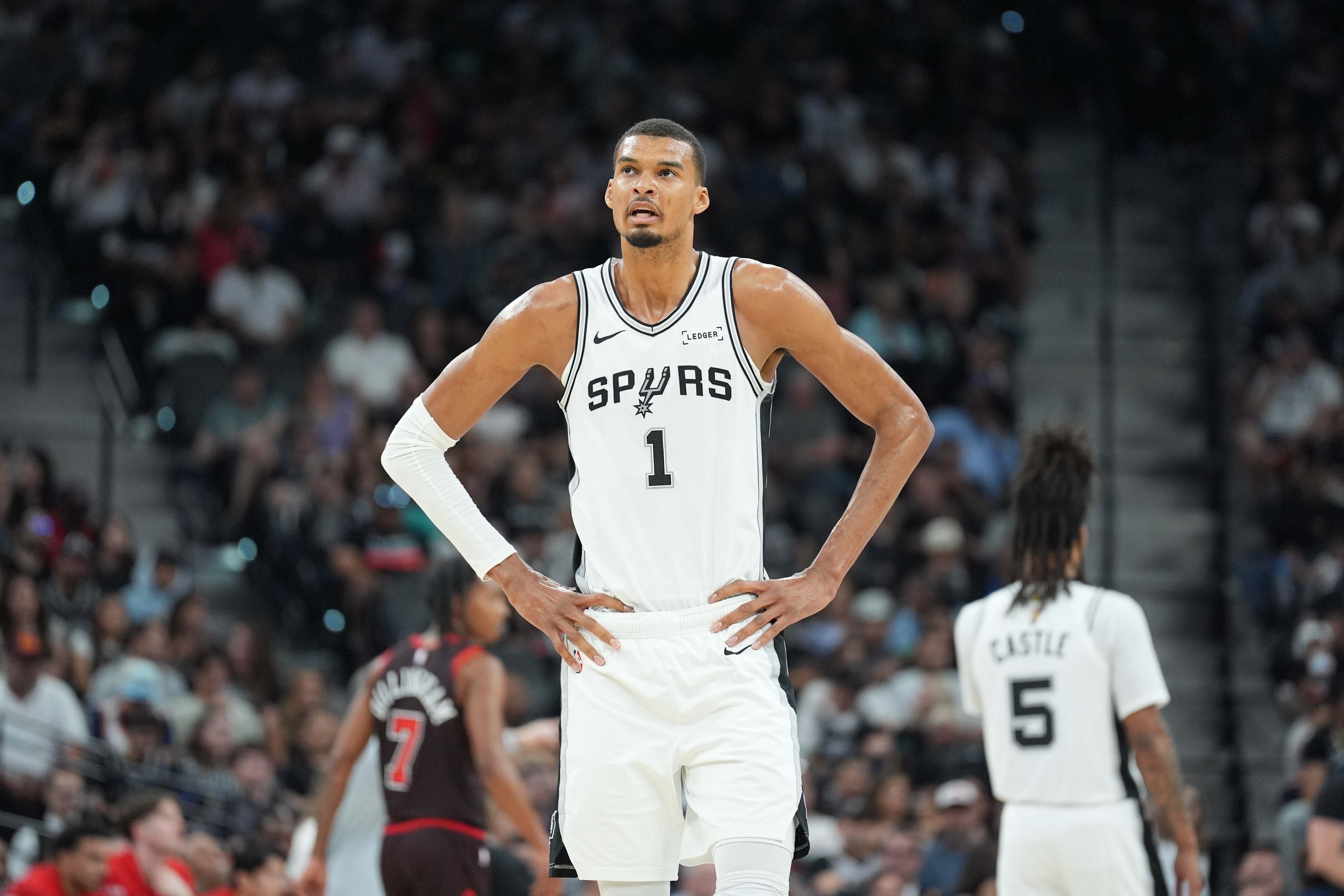 kaiyun-文班谈65场规则：不设置场次限制也合理 75%出场比例可能比较合适